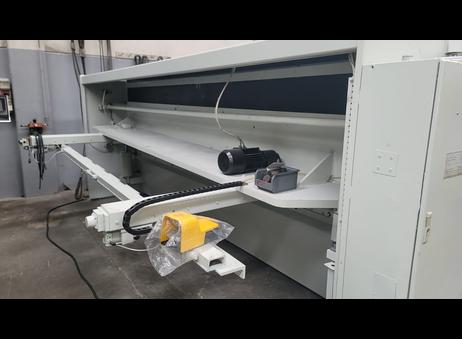 LVD HST-E 40-6 MNC 10 P251218089