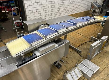 CFS UNI SLICER + VARIOVAC PRIMUS P251001212
