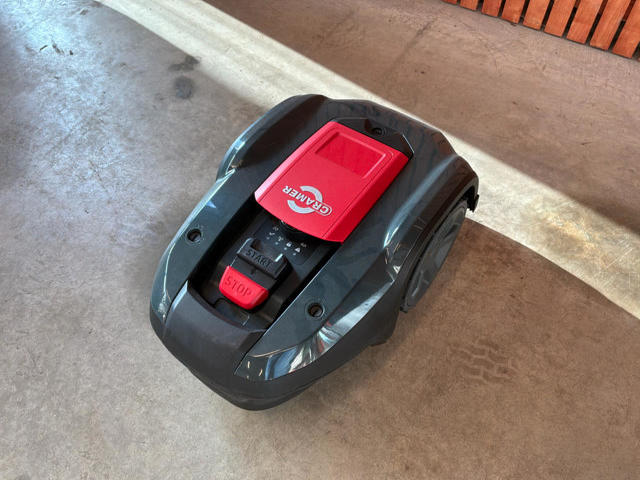 2022 Cramer RM800 turf robot Used machines - Exapro