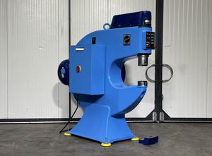 Walter Eckold KF 665 Punching machine