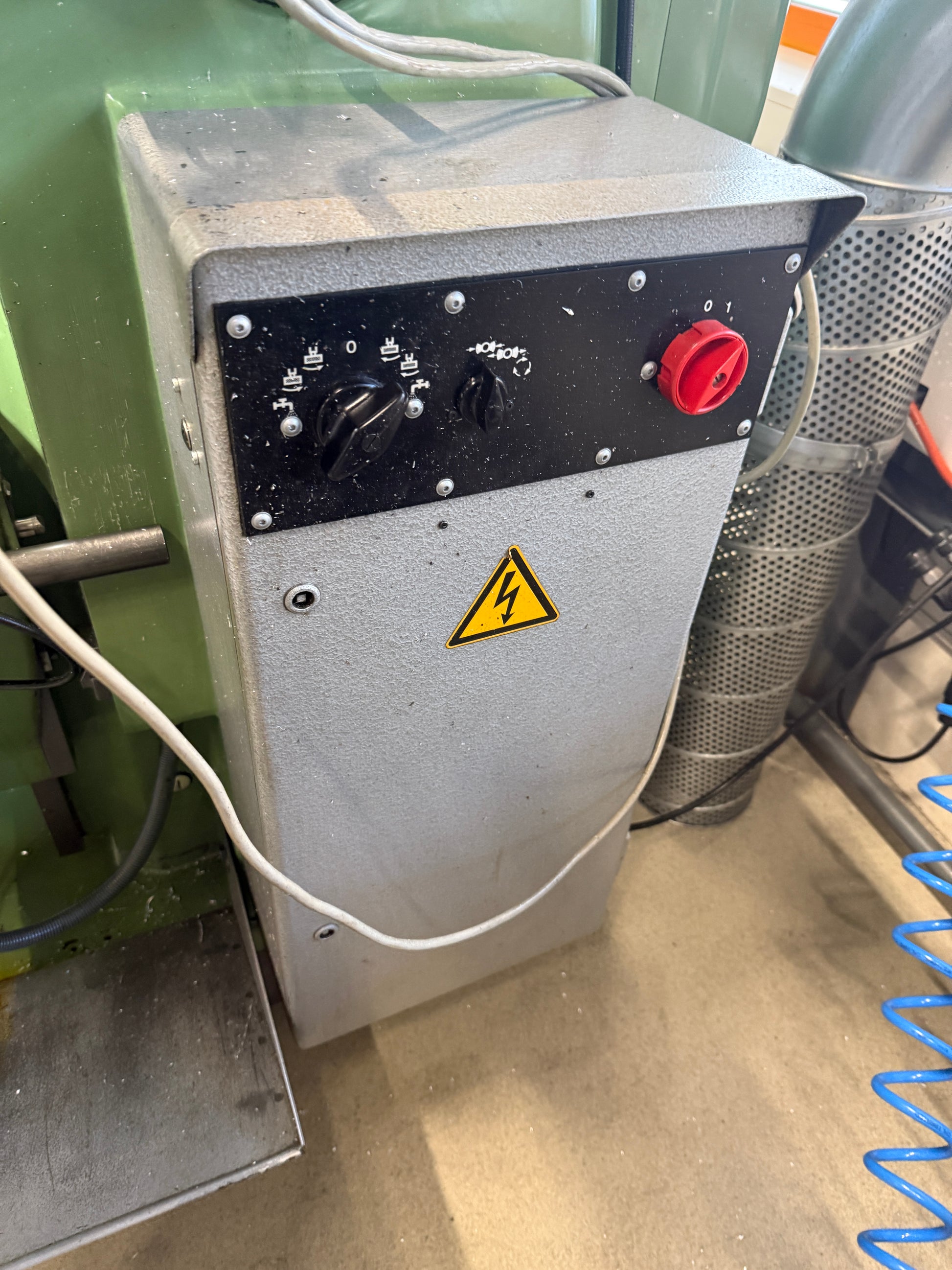 SCHAUBLIN 53 N universal milling machine Used machines - Kitmondo