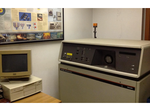 Philips PW1404/00/10 sequential spectrometer