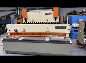 A set of Safan machines for sheet metal processing: 3x2550 mm CNC bending machine + guillotine