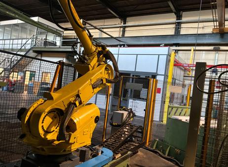 Fanuc R-2000 IB/125L P260131041
