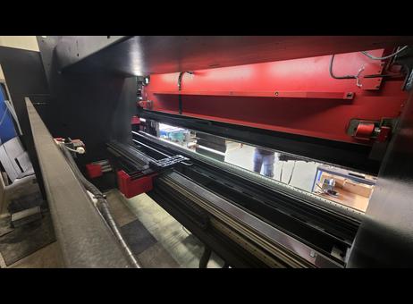 Amada HG 2204 ATC P260206634