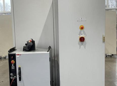 ABB - CARAT IRC5 / IRB 2400/16 M2004 P260215094