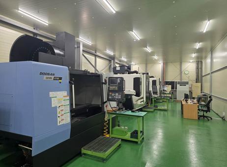 DOOSAN DN SOLUTIONS DNM 6700 P260219572
