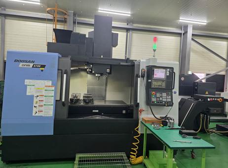 DOOSAN DN SOLUTIONS DNM 6700 P260219572