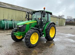 Γεωργικό μηχάνημα John Deere 5100M