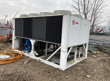 Trane Machine 2012 Trane CGAM 110 air-cooled chiller Used machines - Exapro
