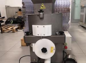 Deighton dosing machine for cookies and hamburgers, 220 pieces per hour and 30 kg hopper.