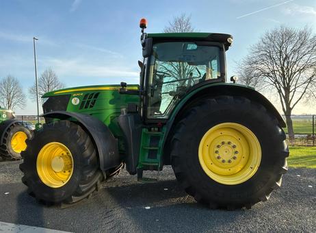 John Deere 6210R P260302121