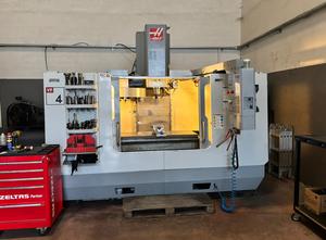 Κέντρο κατεργασίας Haas VF-4 με χαμηλό αριθμό ωρών λειτουργίας