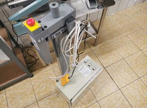 Paperfox MPE-2 Euro hole punch