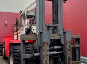 SveTruck 44120-52 Diesel forklift