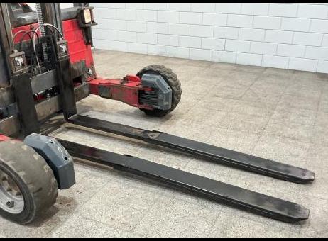 Kubota M4 24.4 P260326366
