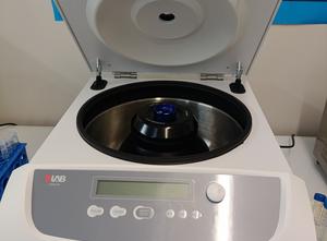 DLAB DM0636 Centrifuge