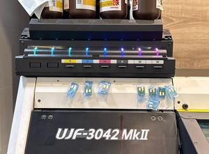 Μηχανή εκτύπωσης Mimaki UJF-3042Mk II