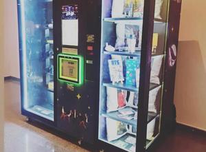 iVend Toy Vending Machine with Touch Screen – Fully Operational | Indoor Use