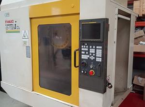 Κάθετο κέντρο κατεργασίας FANUC ROBODRILL α-T21iDL