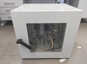 VACUUBRAND MD 4C+AK+EK vacuum pump