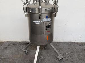 131-liter 316 stainless steel tank - 3 bar - SEITZ model DB 110.A.F.