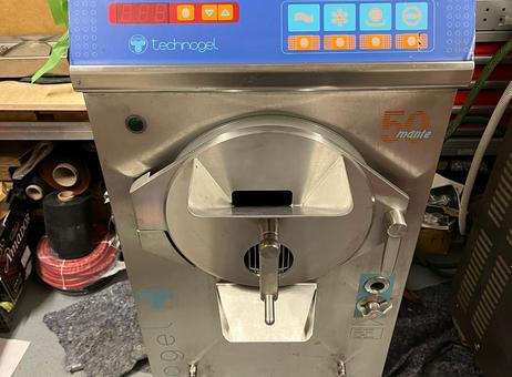 Technogel Mantegel 50 E + Mixtronic 60 P260427220