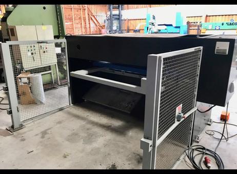 LVD Hydraulic Guillotine Shear P260428152