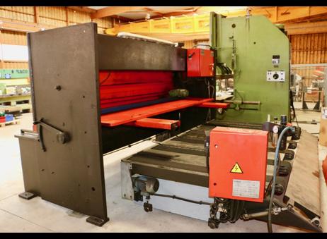 LVD Hydraulic Guillotine Shear P260428153