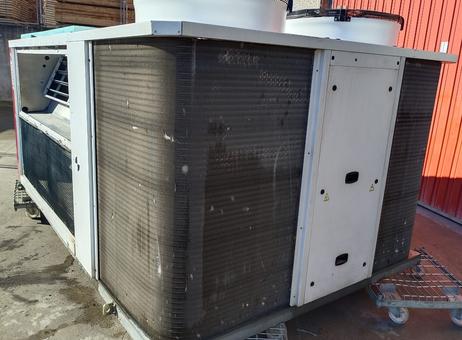 Lennox FAH100DNM1M P260501044