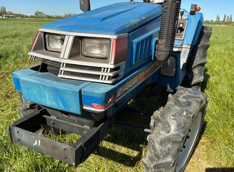 Iseki Landhope 240 four-wheel drive mini tractor with reversible