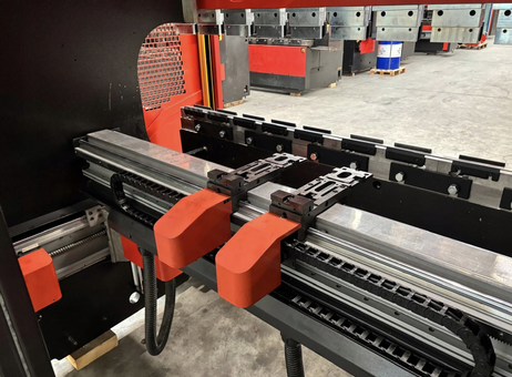 AMADA HFE 400-6 Long Stroke P260505124