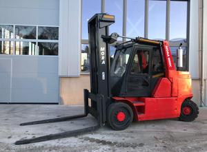 MORA M80CS Diesel forklift