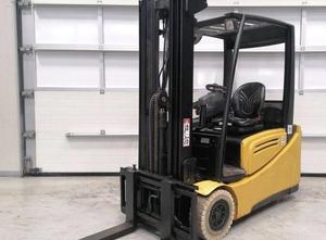 JUNGHEINRICH EFG 216 Electric forklift