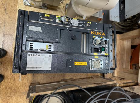 KUKA KR10 R1100-2 / SEL KRC4 P260513238