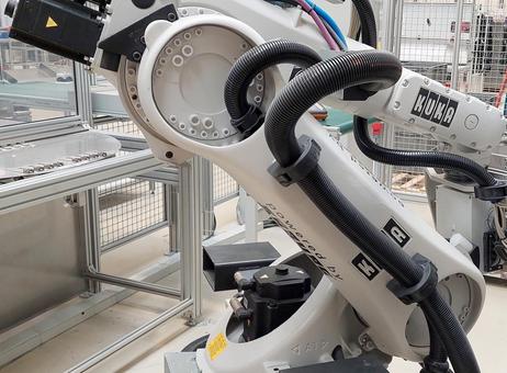 KUKA KR30-3 P260528045