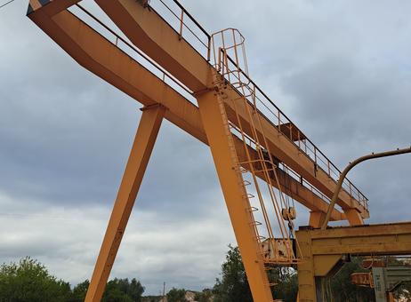 DEMAG 25 ton DEMAG gantry crane P260601256
