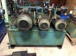 Hydraulic station -- Multihead moulder