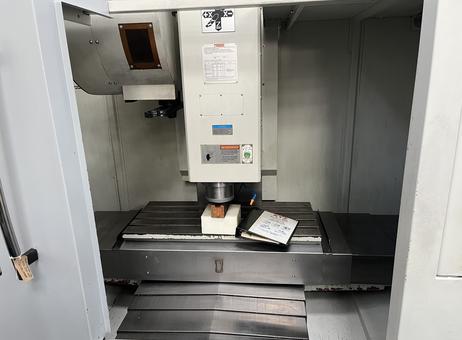XYZ VMC 1020 P260608154
