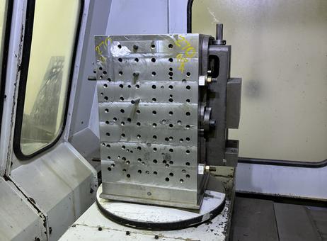 HAAS HS-1 4-Axis Horizontal Machining Center P260608320