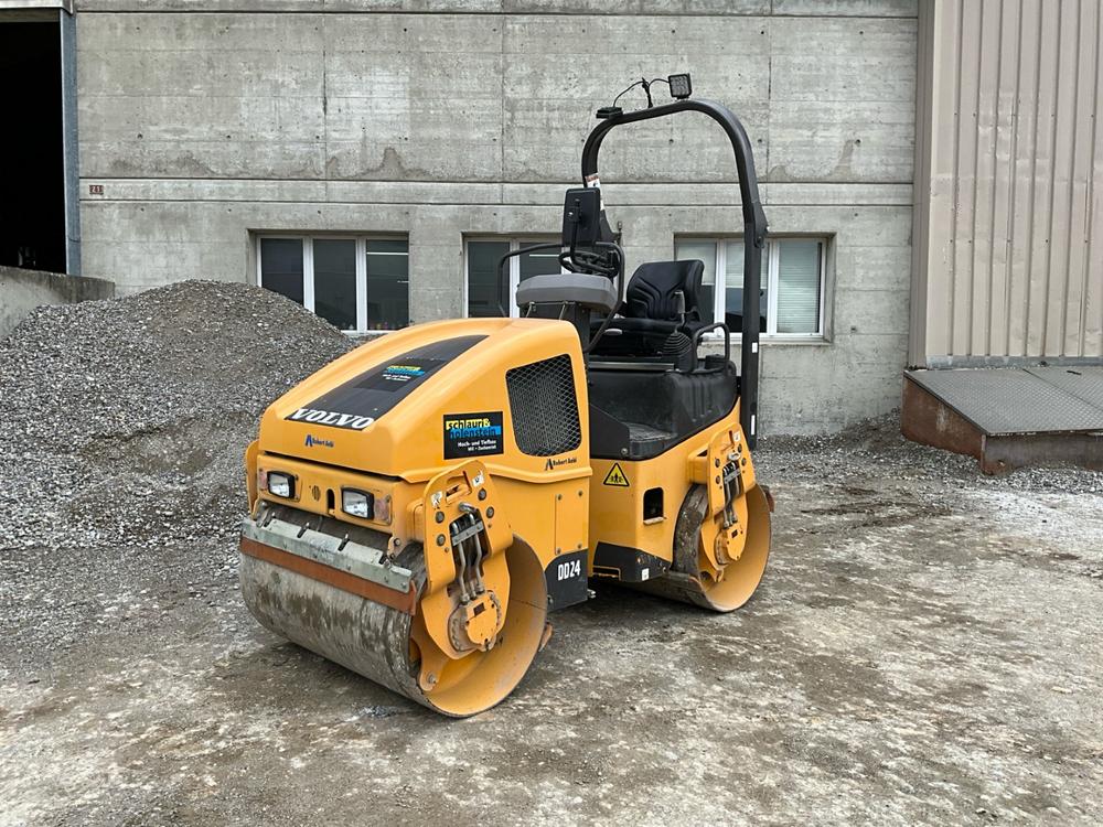 2011 Volvo DD24 tandem roller Used machines - Exapro
