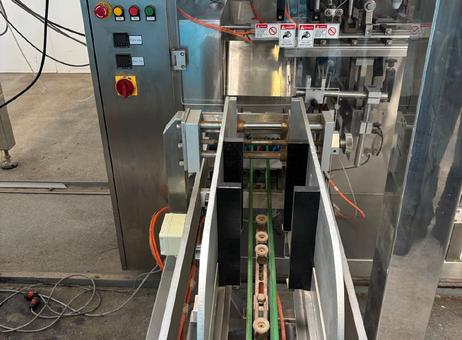 SEVAL A/S Sachet filler P2606091161