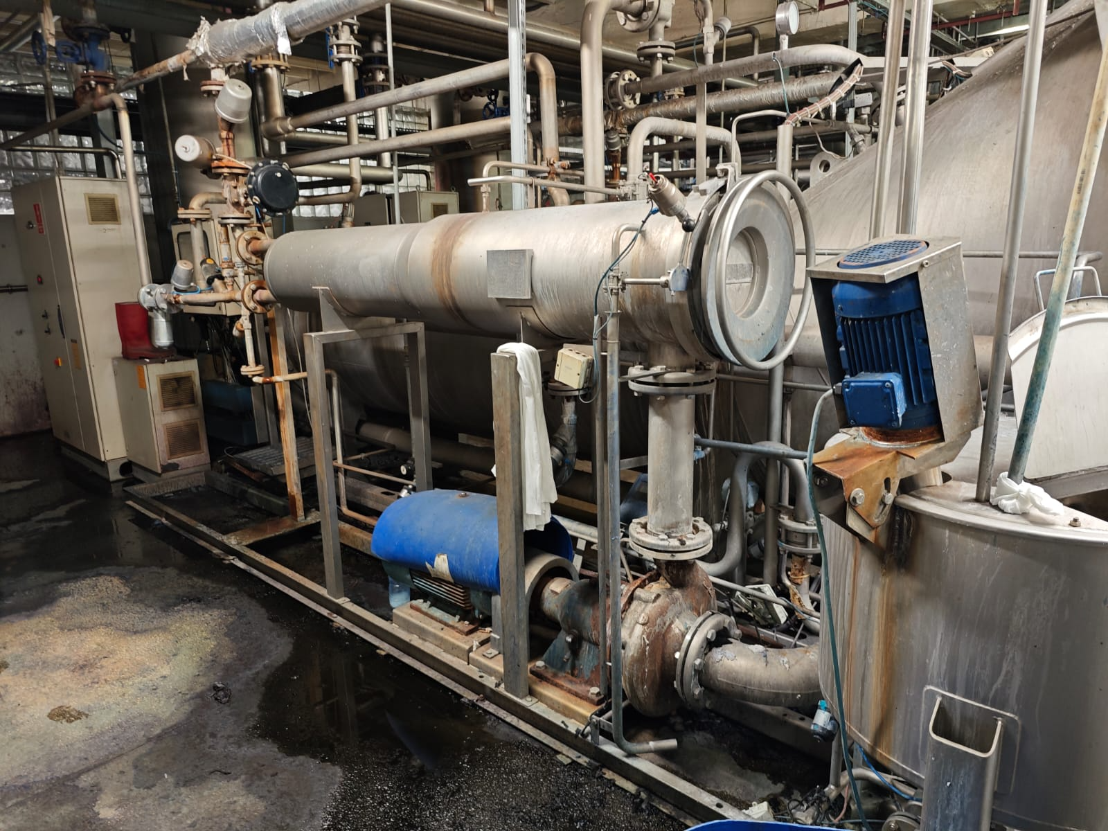 THIES TRD DS XL Dyeing Machine - 2004 Year, Capacity 200 Kgs Used ...