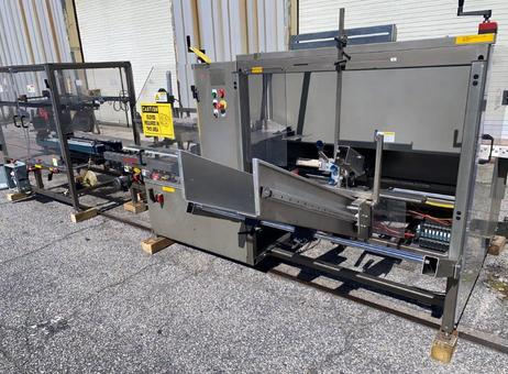 Combi Packaging 2EZSB (case erector) & TB1 (case sealer) P260609559