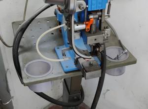 PNEUMATIC EYELET MACHINE FALZONI F401-9