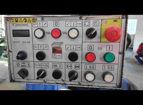 Obráběcí stroje Olomouc FGU 32 P250417232