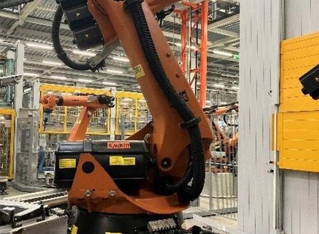 KUKA KR 240 L210-2 2000 P260701067