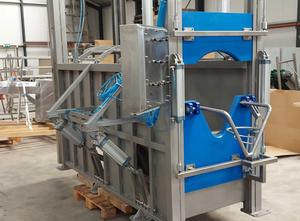 Ideal Ritual killing box Food processing machine