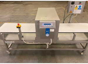 Loma IQ2 Metal Detector