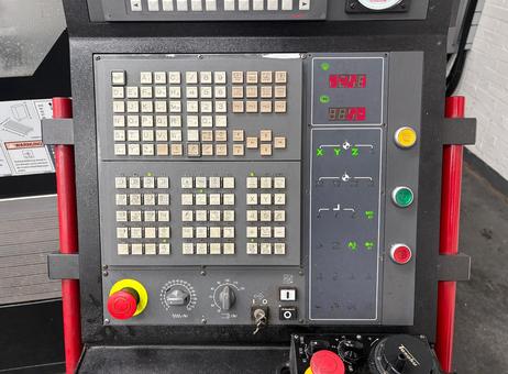 QUASER VERTICAL CNC MACHINING CENTRE MV204P P260703097